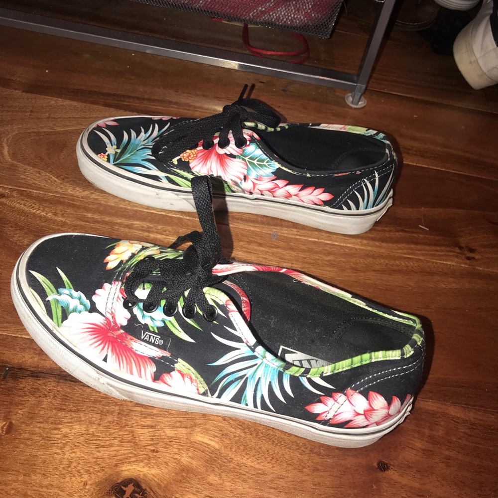 Floral print low-top vans